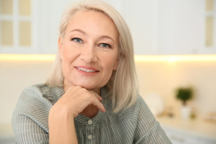 Gestufte Bob-Frisuren für Frauen ab 50